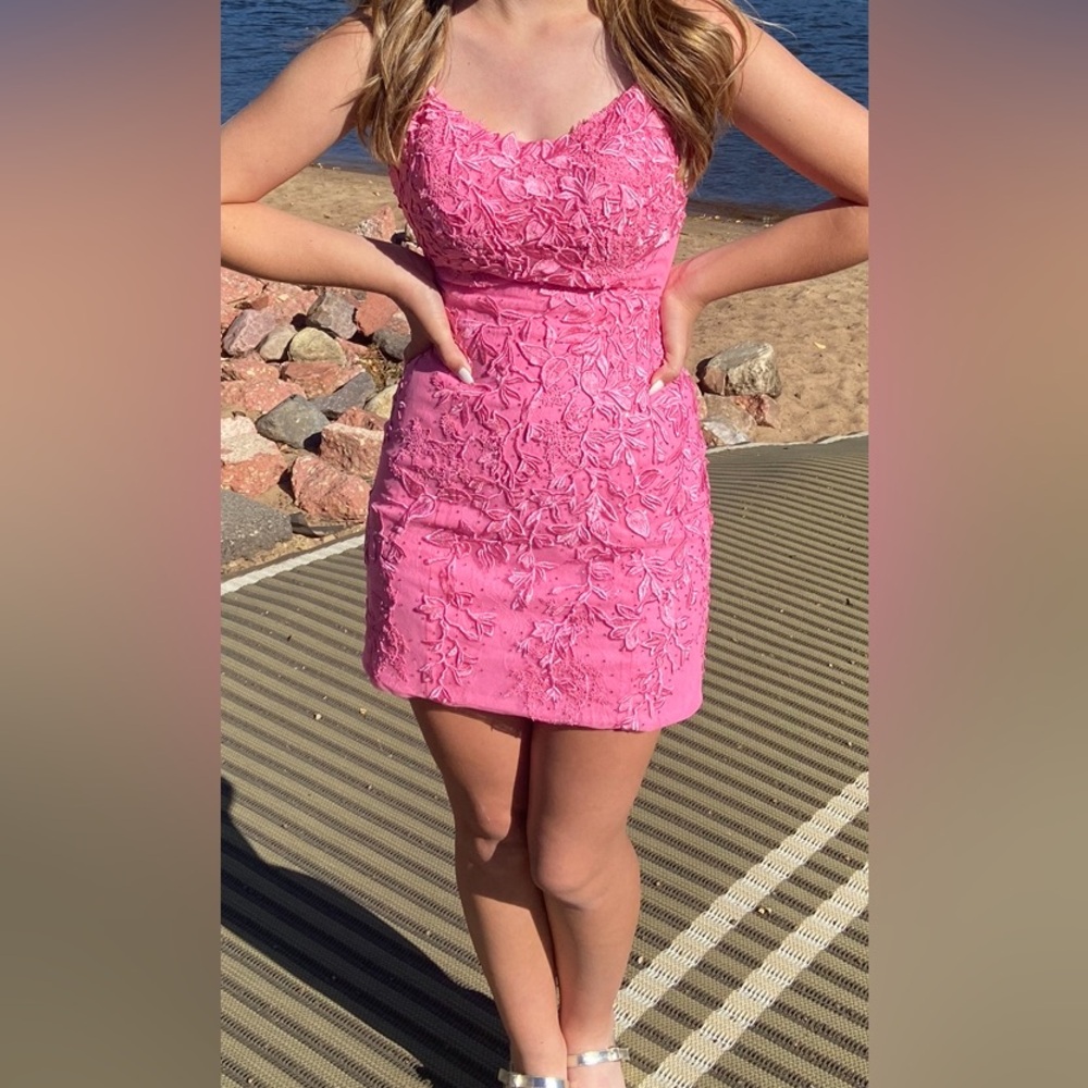 Sherri Hill Pink Homecoming Dress 💖